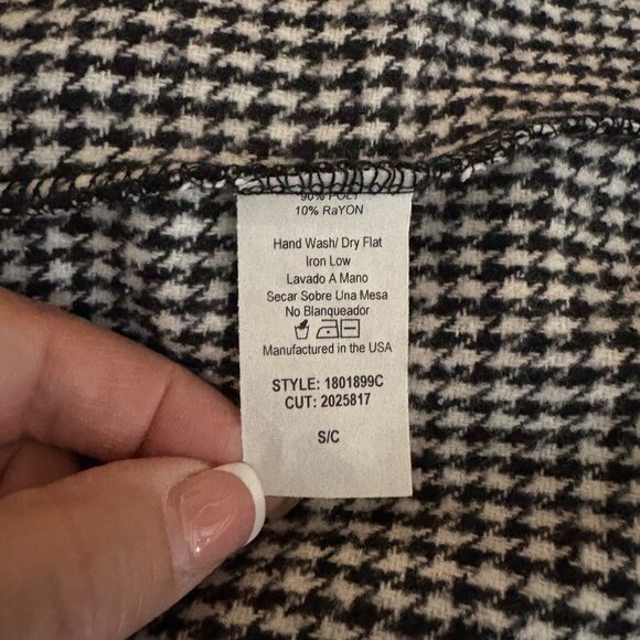 Chris & Carol Houndstooth Sleeveless Cardigan Womens Size Small Open Front Vest - Picture 7 of 8